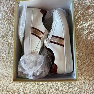 Michael Kors sneakers . #sneakers #michaelkors